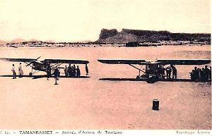 TAMANRASSET - ARRIVEE AVIONS TOURISTES